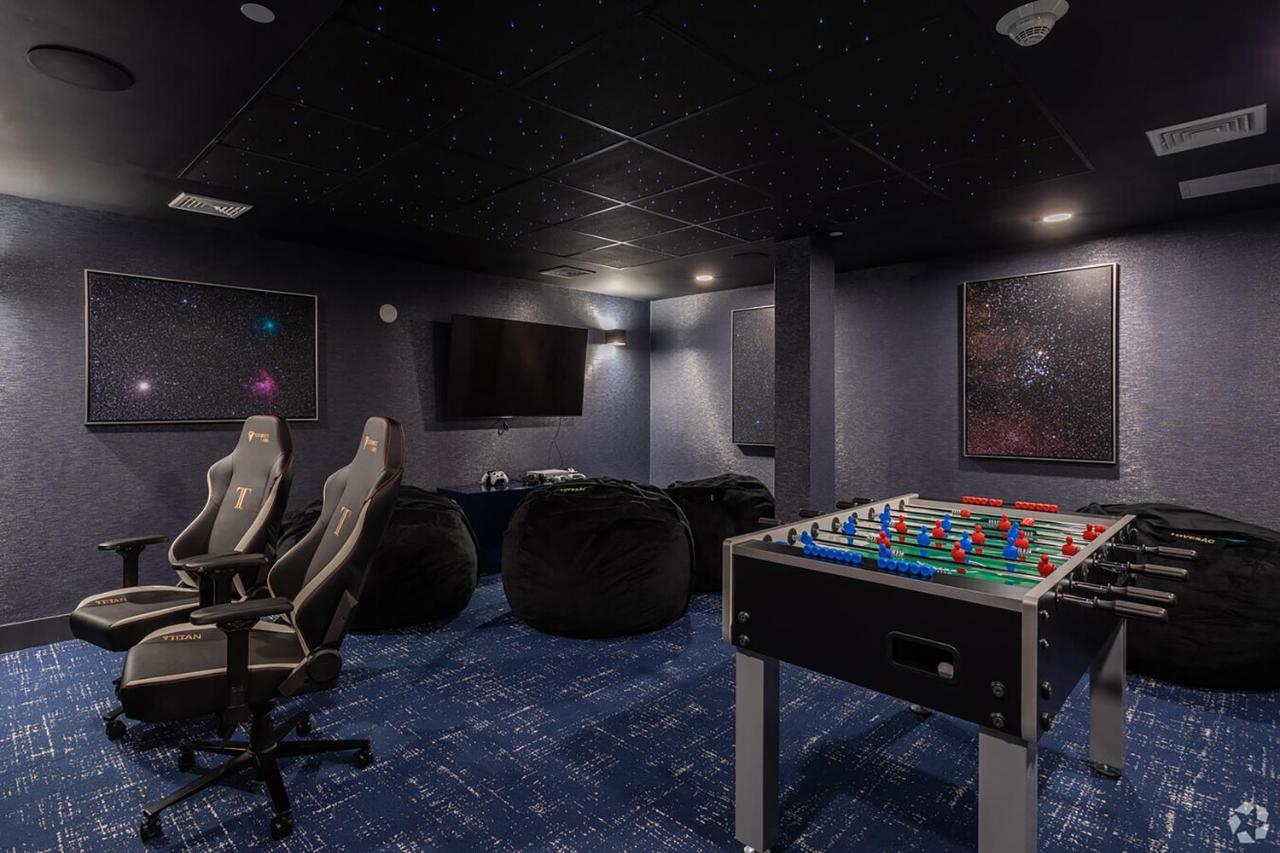 Luxury Furnished By Hyatus Downtown At Yale Aparthotel 3*