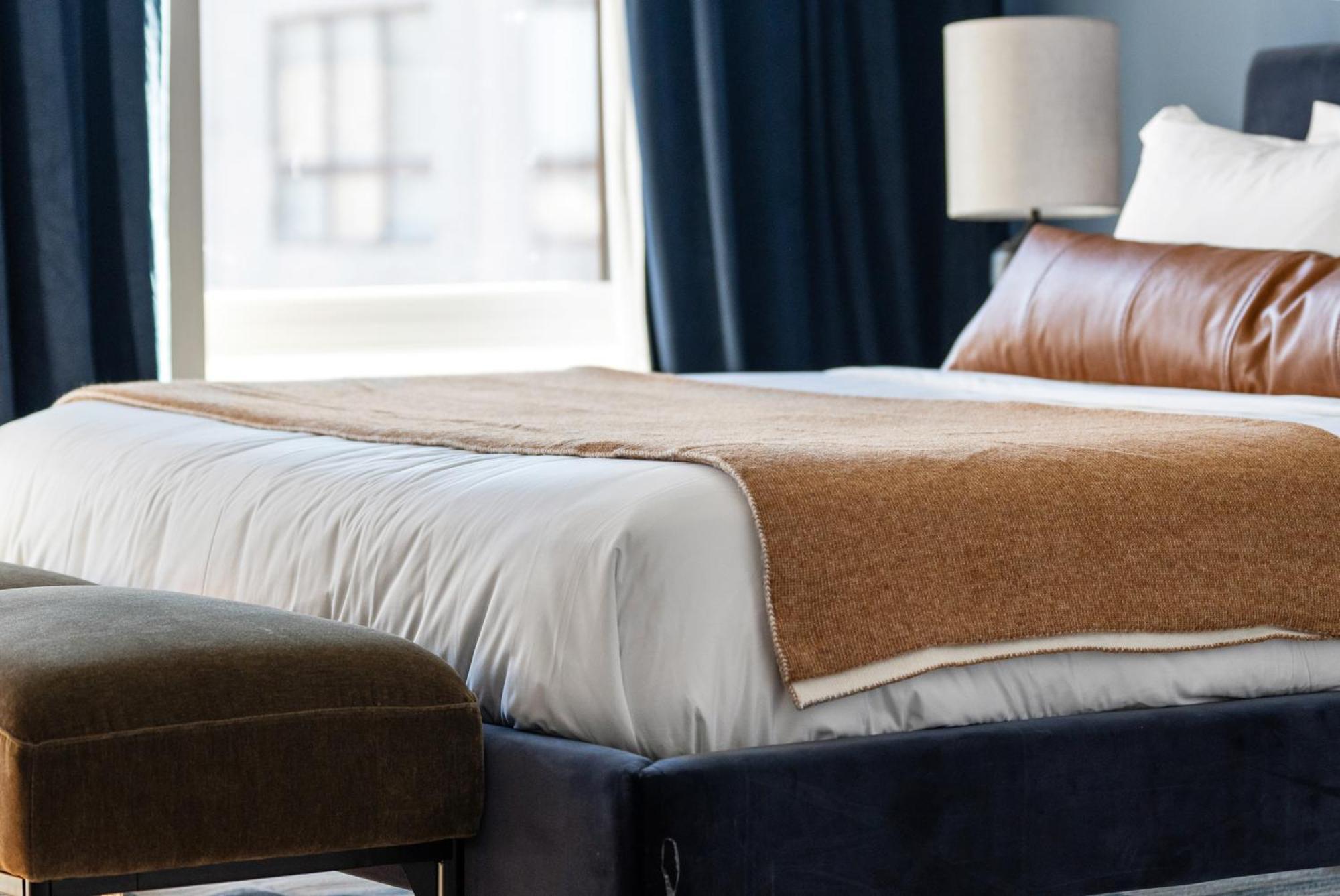 Luxury Furnished By Hyatus Downtown At Yale New Haven