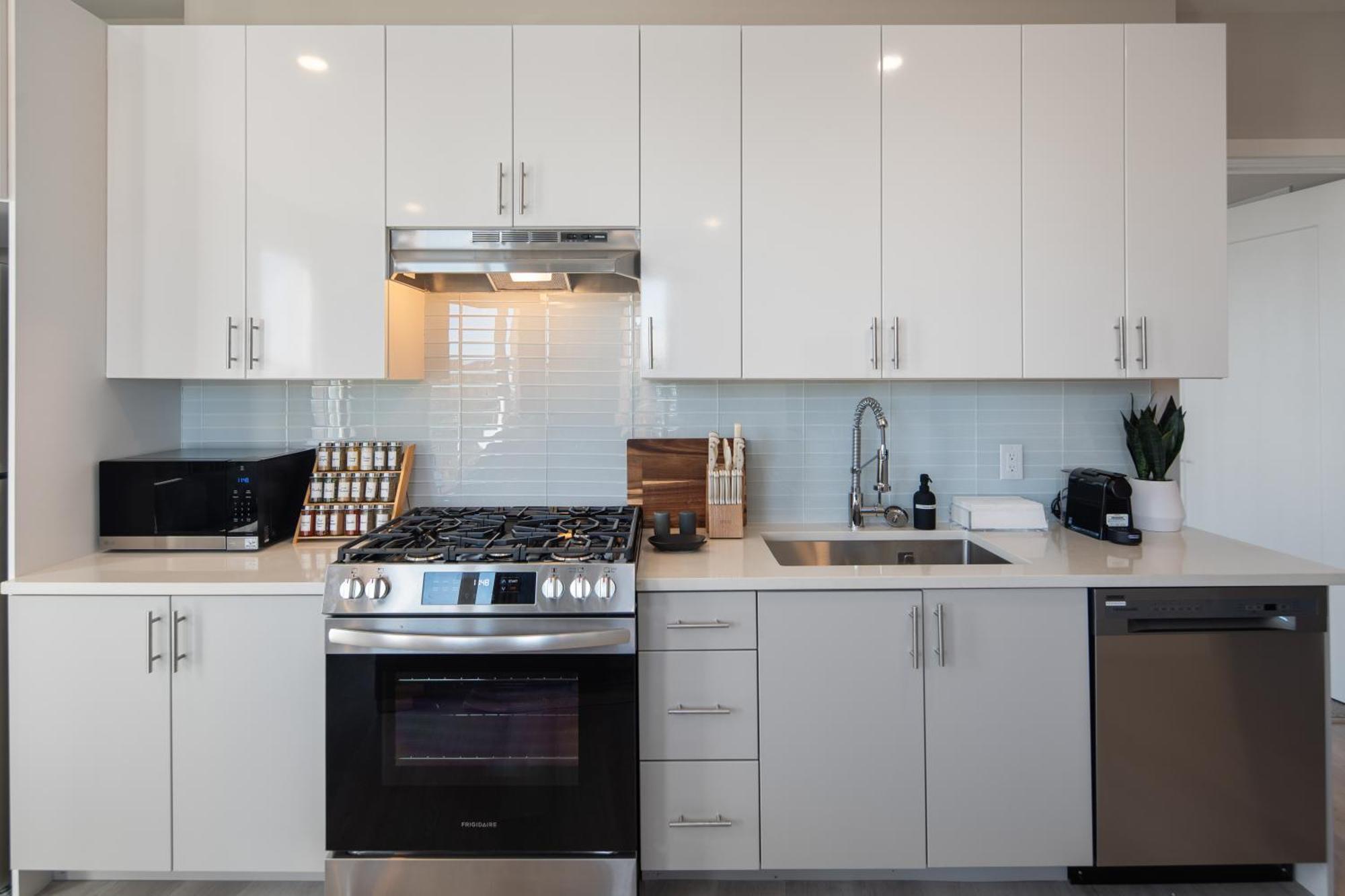 Apart-hotel Luxury Furnished By Hyatus Downtown At Yale New Haven