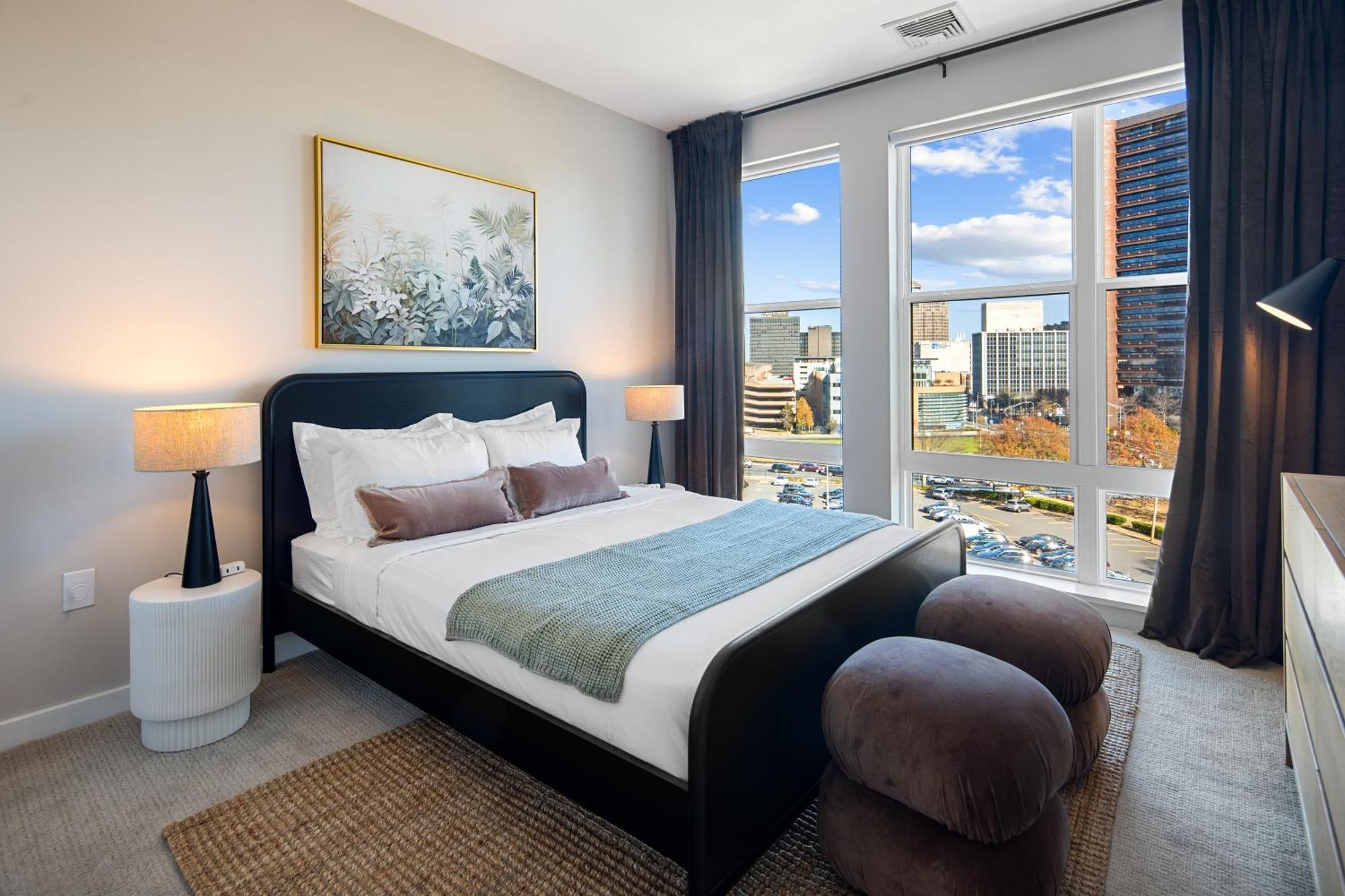 Luxury Furnished By Hyatus Downtown At Yale Apart-hotel 3*