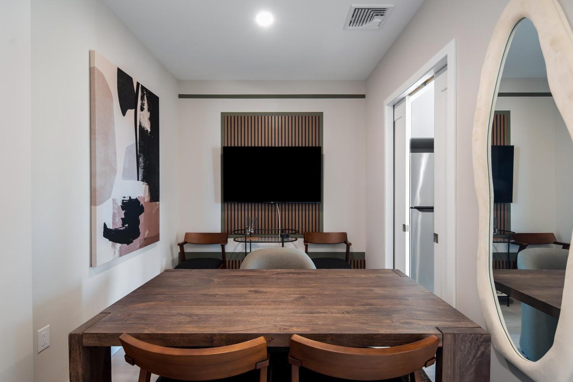 Apart-hotel Luxury Furnished By Hyatus Downtown At Yale